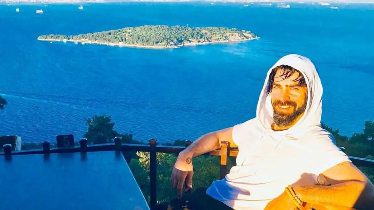 Arka Sokaklar’ın Murat Komiseri Uğur Pektaş’tan imalı paylaşım! Son paylaşımı dikkat çekti!