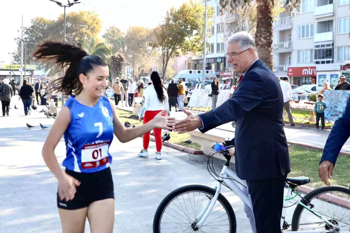 Mudanya’da 29 Ekim Cumhuriyet Bayramı Coşkuyla Kutlandı