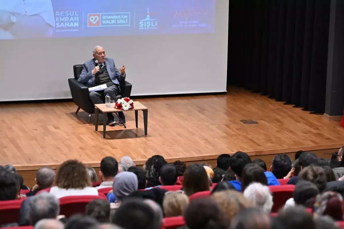 İlber Ortaylı: Nazım Hikmet’in Türkçeyi Duysaydı Çıldırırdı