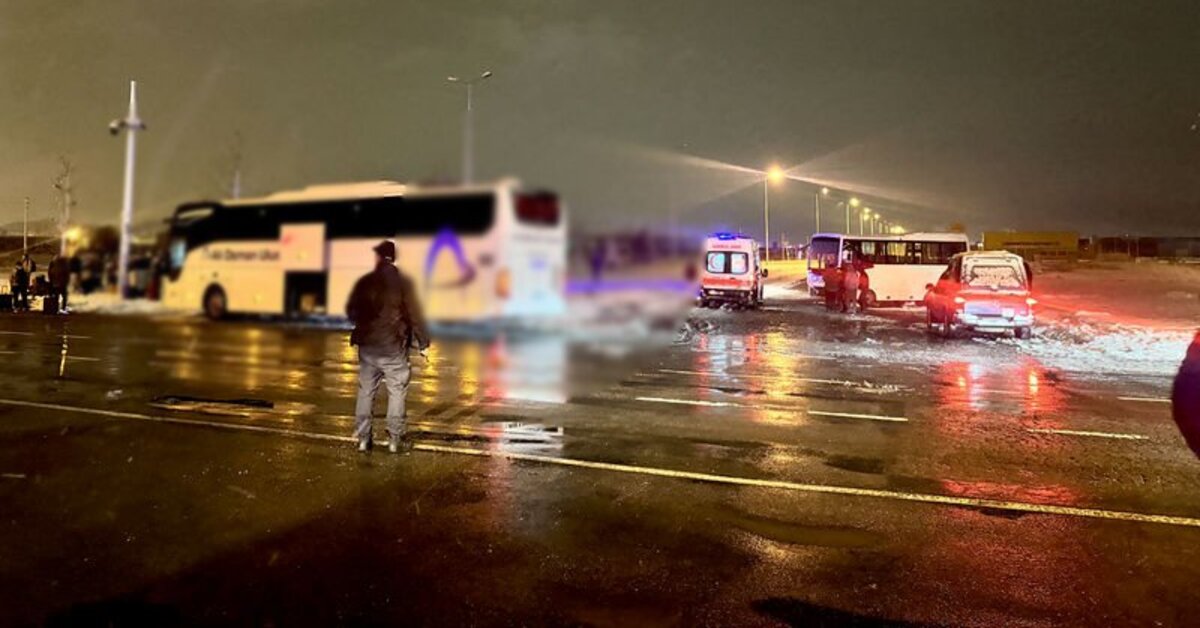 Yolcu otobüsü ve işçi servisi çarpıştı: 17 yaralı