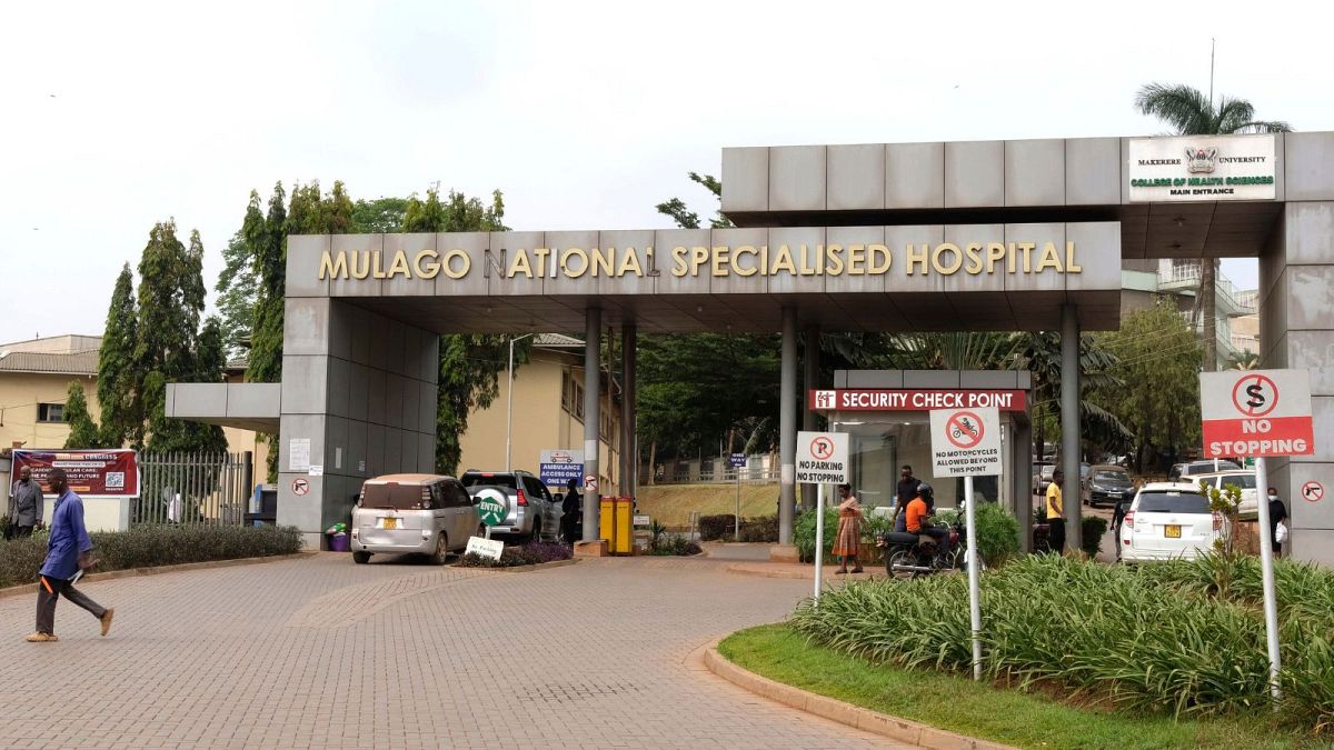 Ebola: Uganda’da iki yıl sonra ilk kez bir hemşire hayatını kaybetti