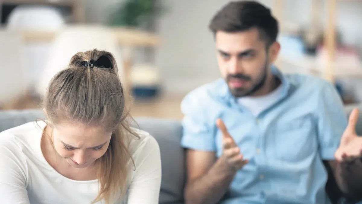 Ruhumuza atılan yumruk psikolojik şiddet