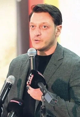 Mesut’a düşmanlık yapan Almanlardan ne farkınız var?